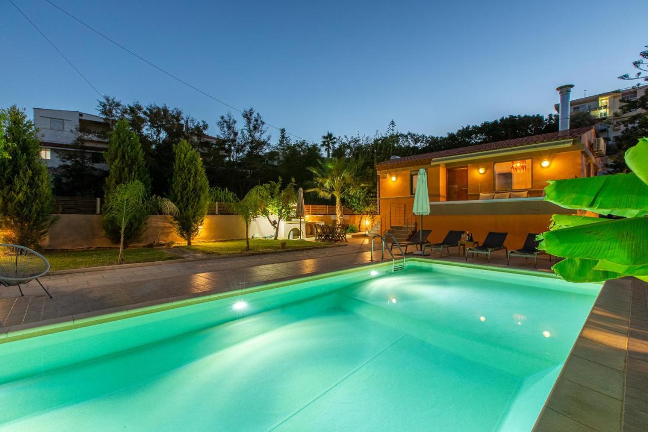 Villa Rea'S Sea House Kato Galatas Esterno foto