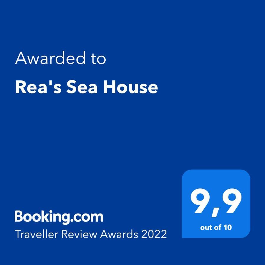 Villa Rea'S Sea House Kato Galatas Esterno foto