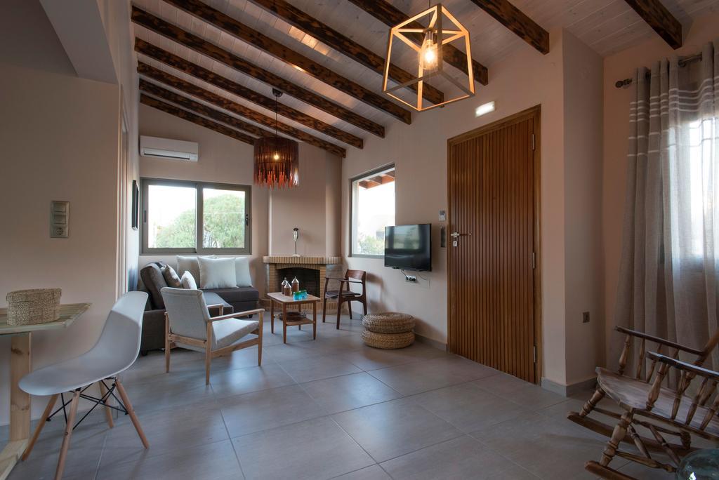 Villa Rea'S Sea House Kato Galatas Esterno foto
